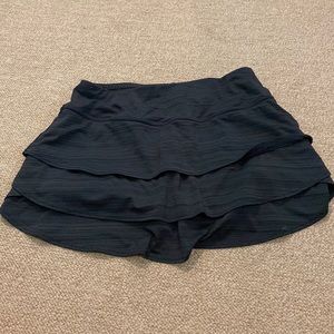 Women’s Athleta Black Skort - Small